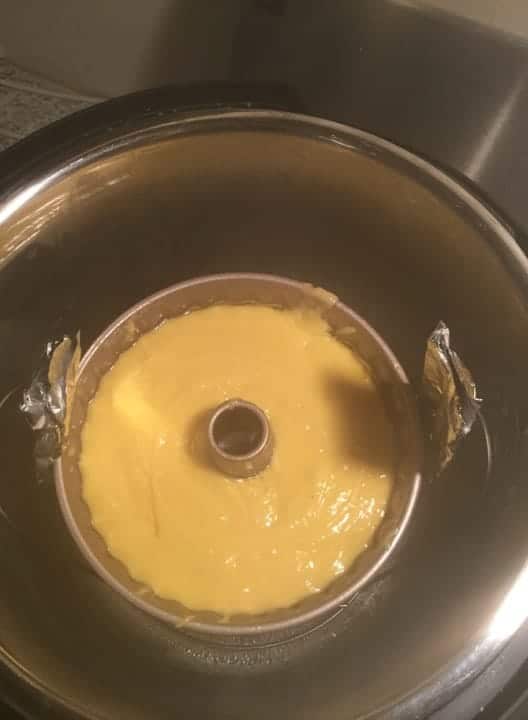 cake on trivet