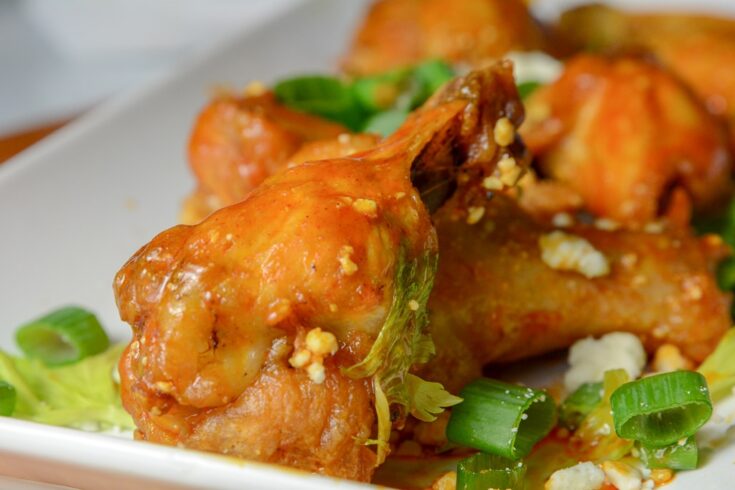 wings with sauce