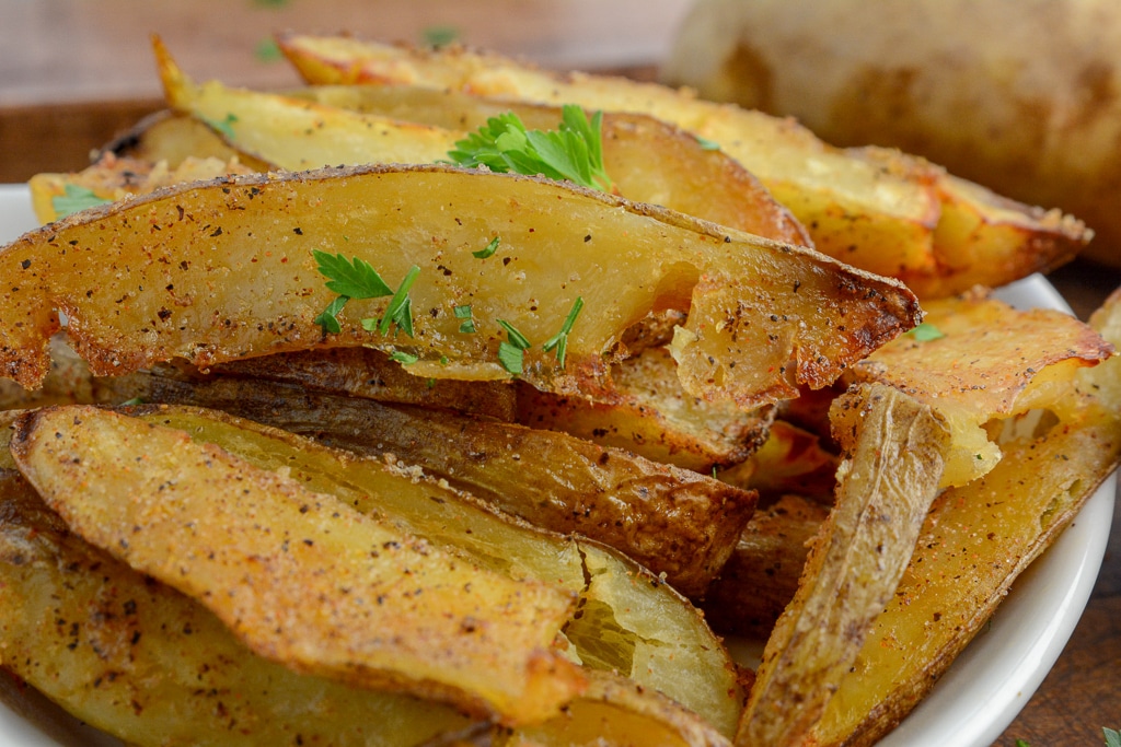 clos up of the crispy steak fries
