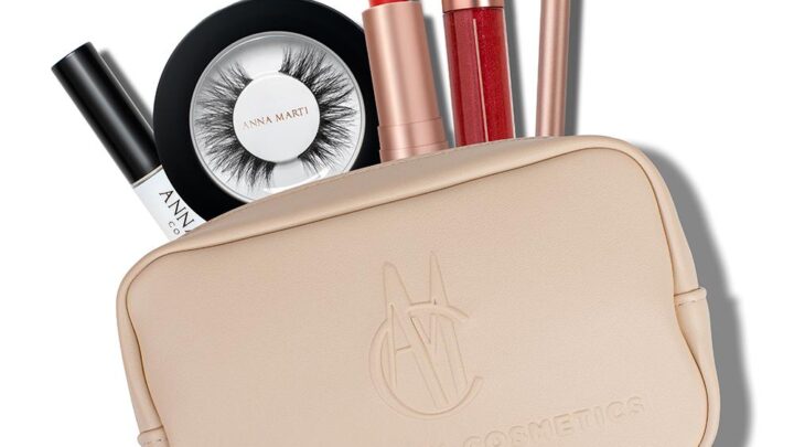 Image for Red Noor Bundle with Lashes and Bag