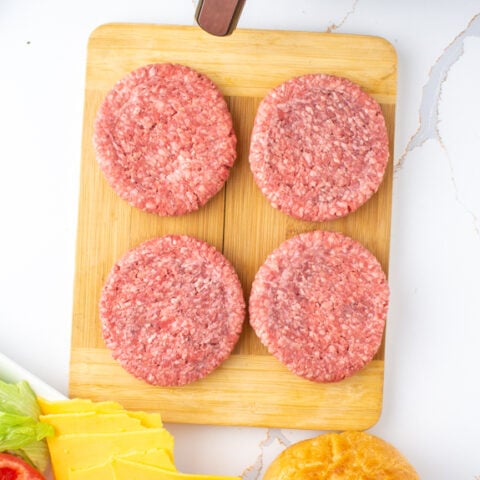 Ingredients-for-air-fryer-hamburgers