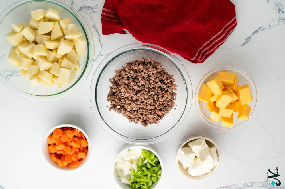 Cheeseburger-Soup-Recipe-Ingredients