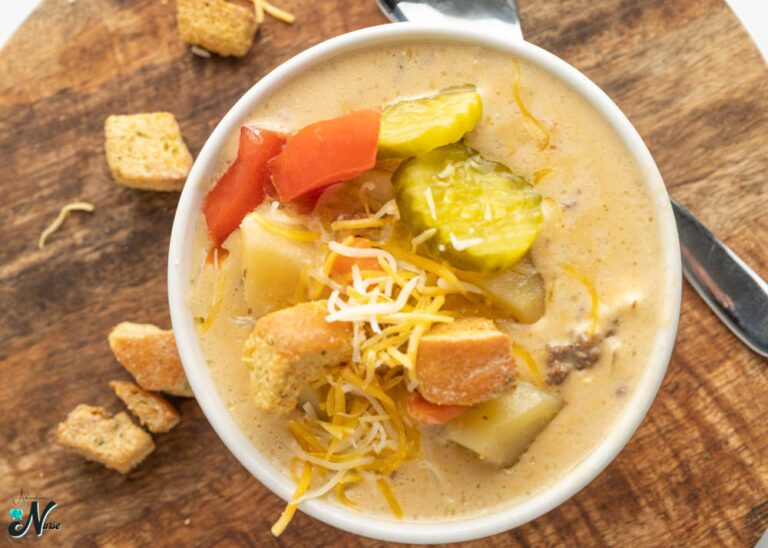 Crockpot-Cheeseburger-Soup