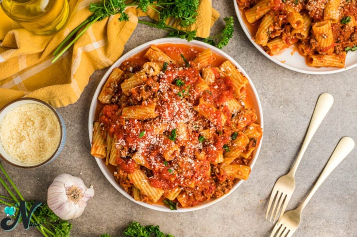 Rigatoni-Bolognese-plated