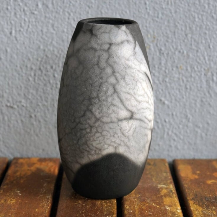 Image for Tsuri Ceramic Raku Vase - RAAQUU Basics handmade pottery home decor