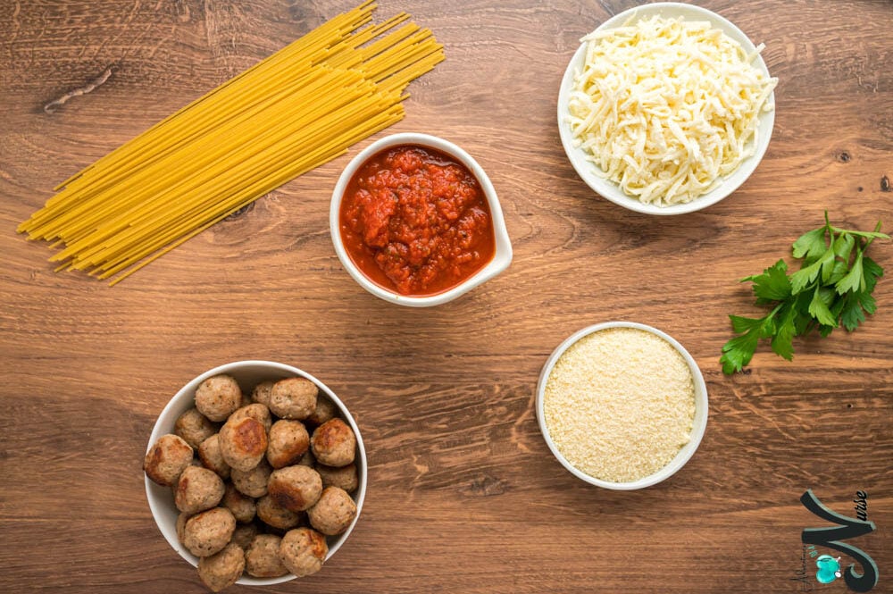 Ingredients-for-Meatball-casserole