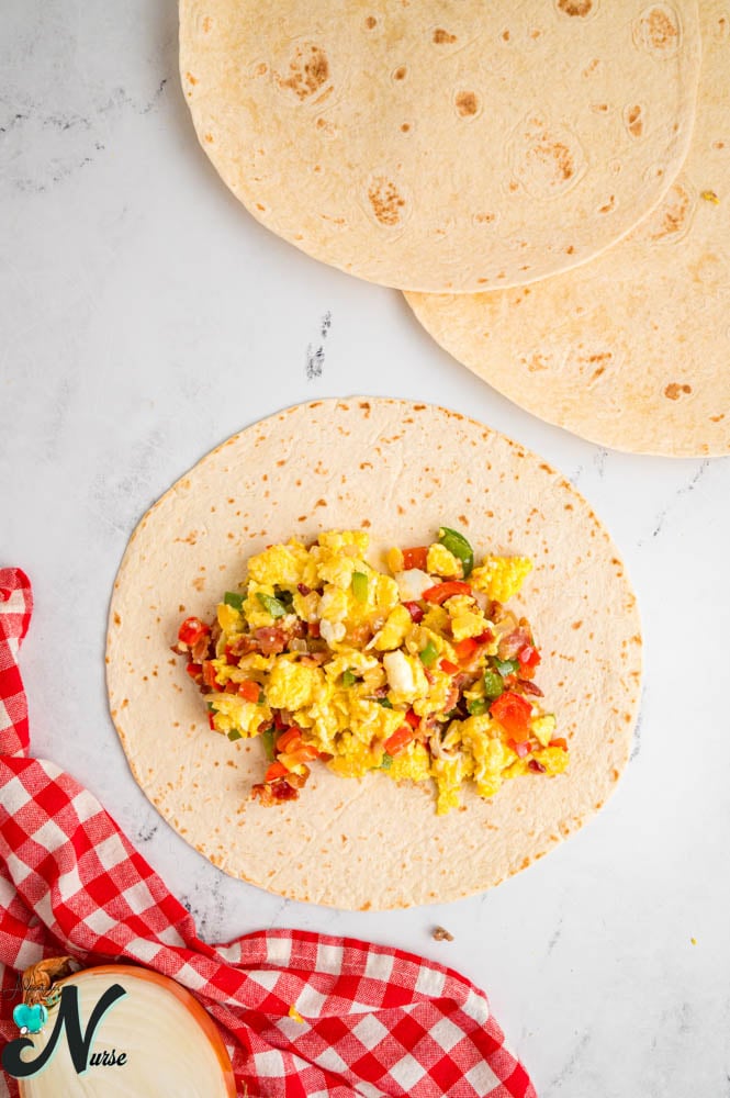 lay-burrito-flat-fill-center