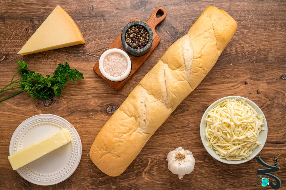 Cheese-garlic-Bread-ingredients