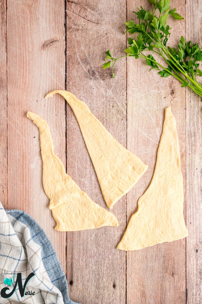 Open-crescent-roll.
