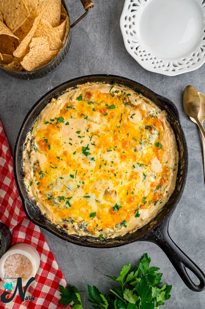 bake-caramelized-onion-spinach-dip