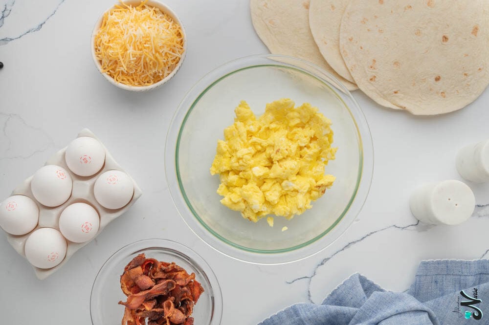 Ingredients-for-Breakfast-Quesadilla