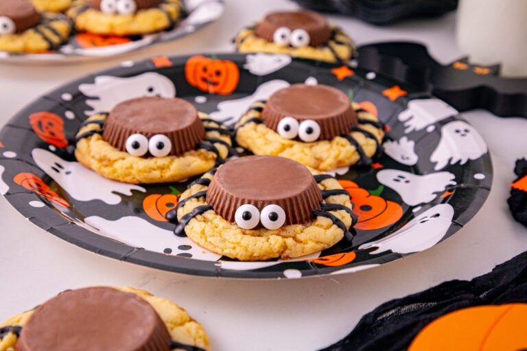 Reeses spider cookies