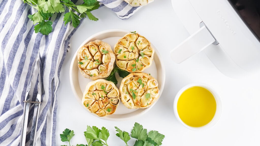 air fryer roasted garlic