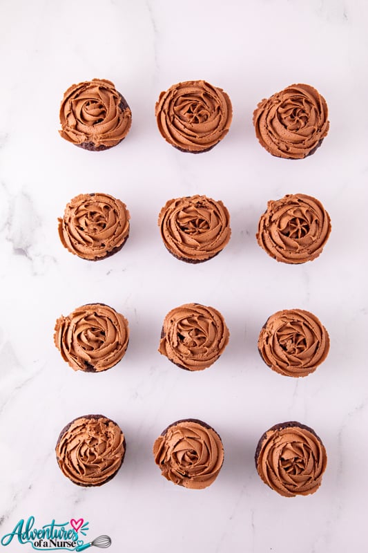 cupcakes with frosting
