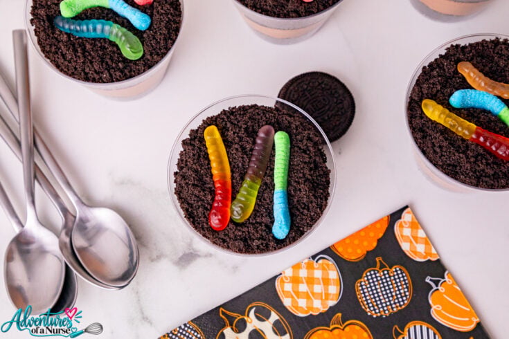 Dirt Cups with Gummy Worms
