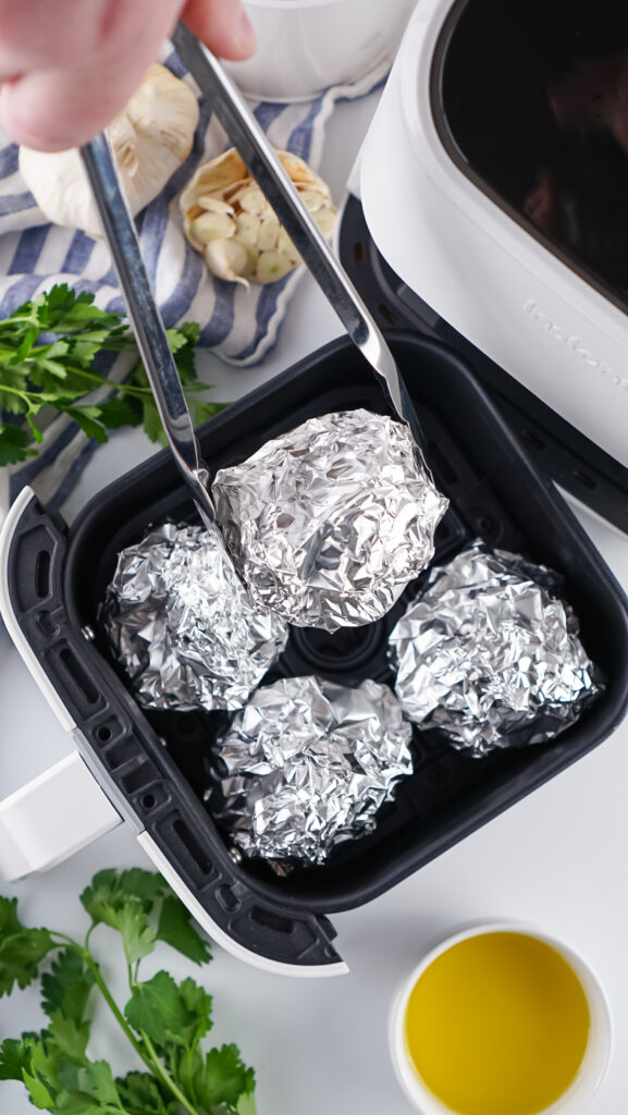 remove garlic from air fryer